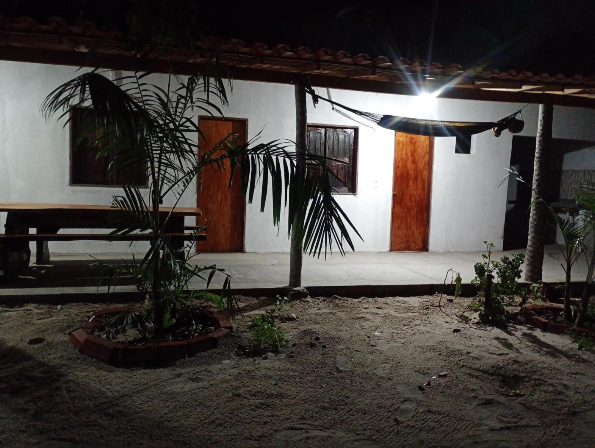 Hostel E Camping Na Rua Das Flores Santo Amaro do Maranhao Exterior photo
