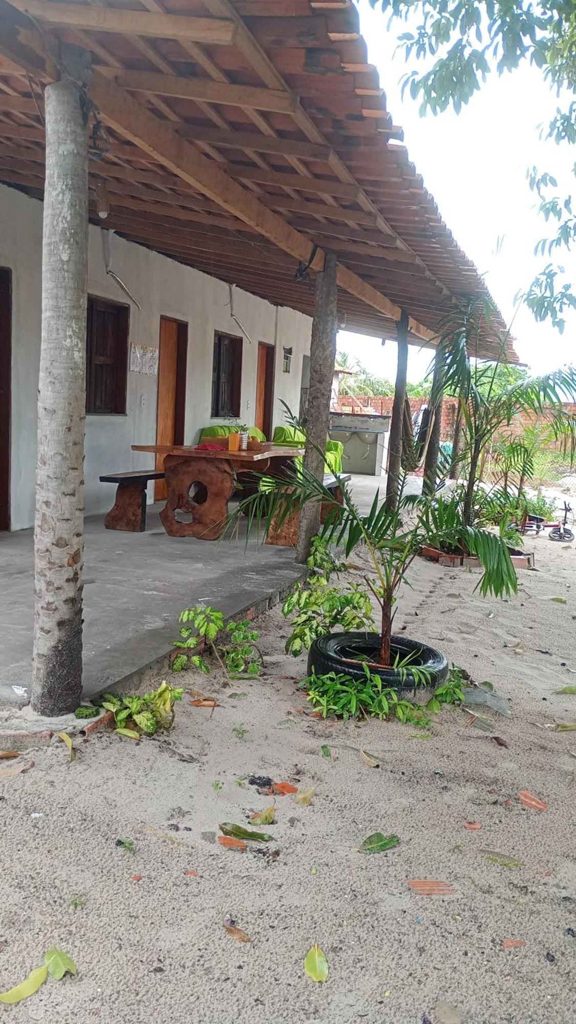 Hostel E Camping Na Rua Das Flores Santo Amaro do Maranhao Exterior photo
